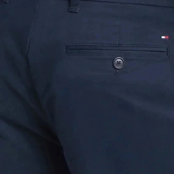 Tommy Hilfiger navy 7 inch shorts sz 44 - Picture 7 of 8
